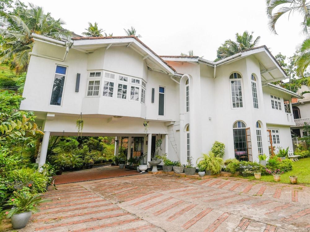 Kandy Green View Bungalow Buitenkant foto
