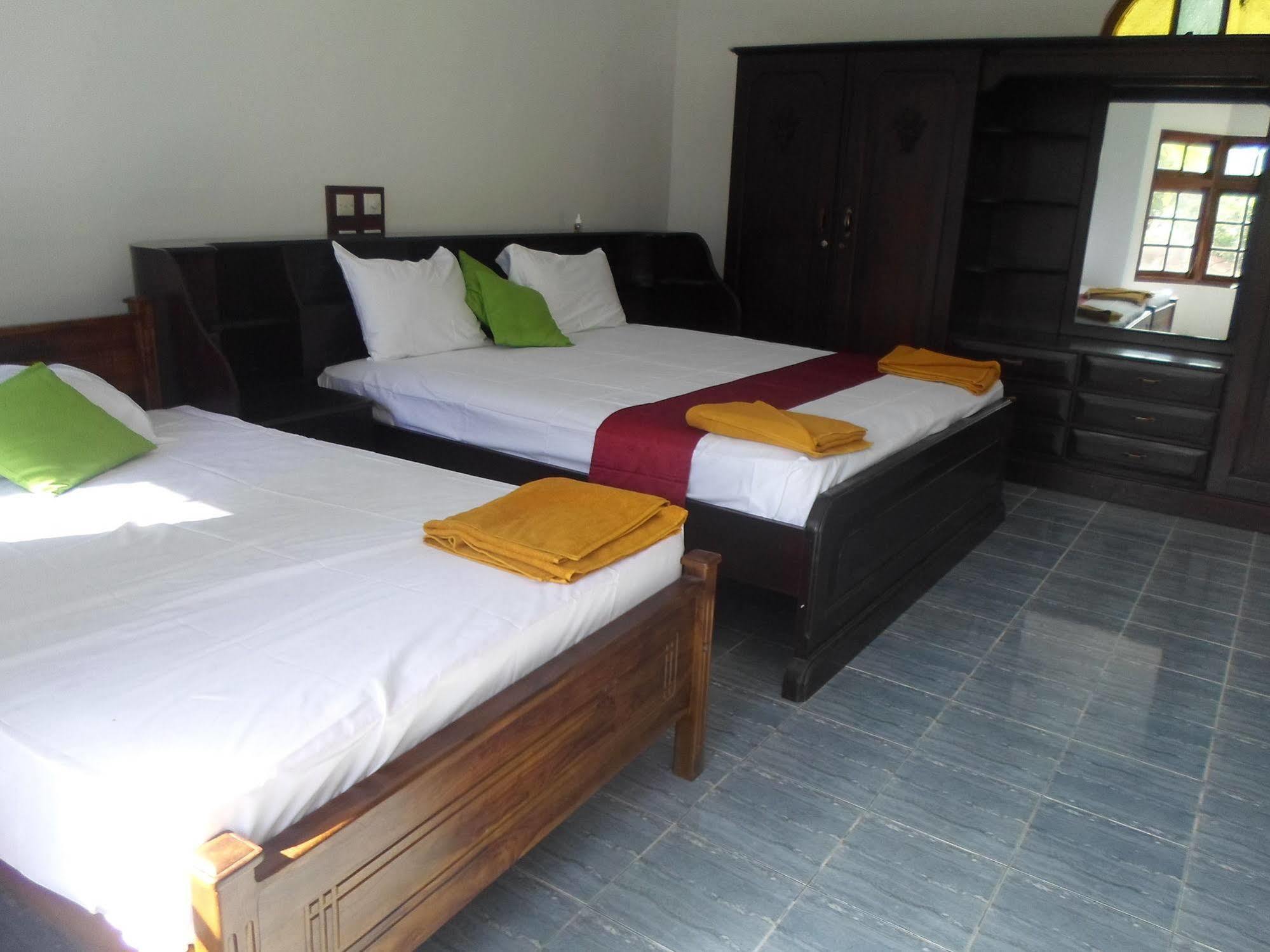 Kandy Green View Bungalow Buitenkant foto
